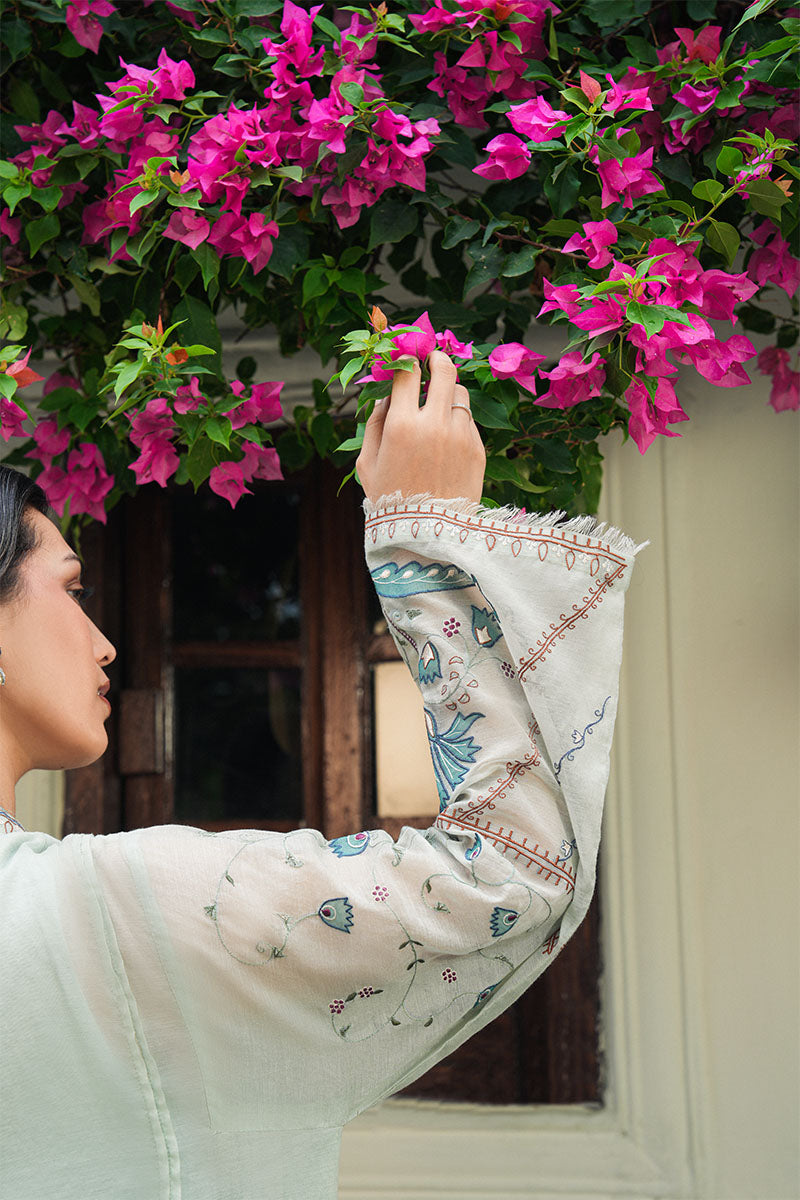 PRAAN KURTA