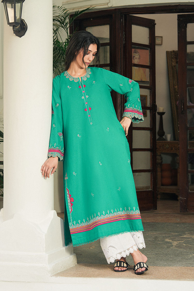 AKSHAI KURTA