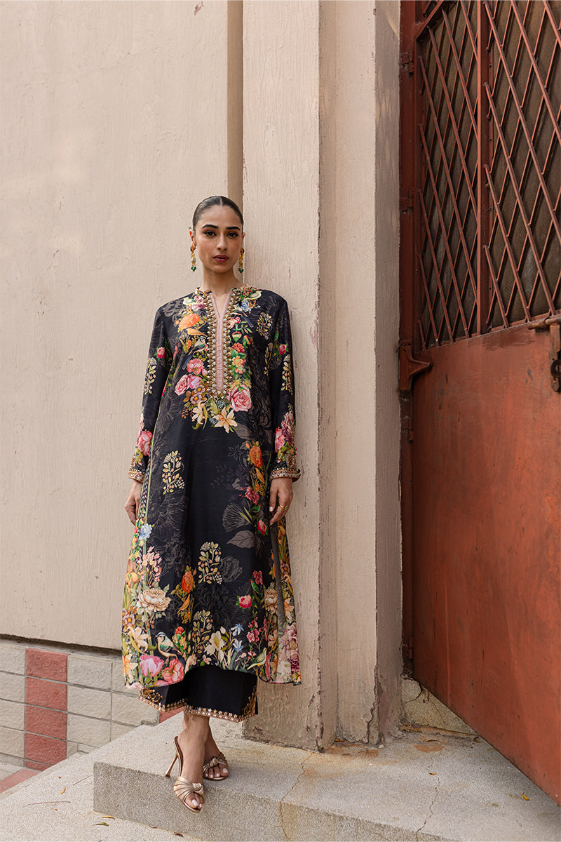Dalia – Raw Silk Kurta with Zardozi and Gota Pati Work | Aneeka ...