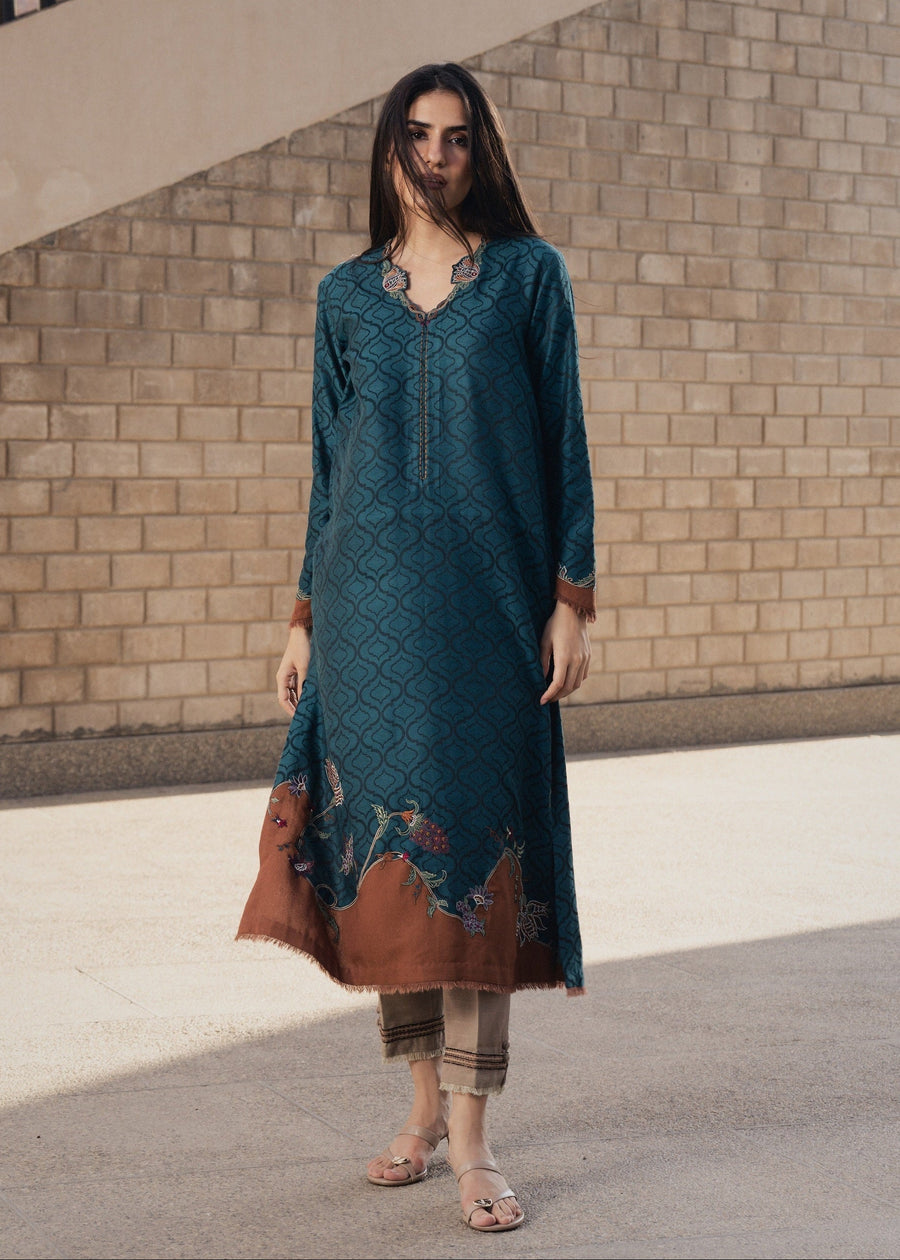 Ferra Kurta